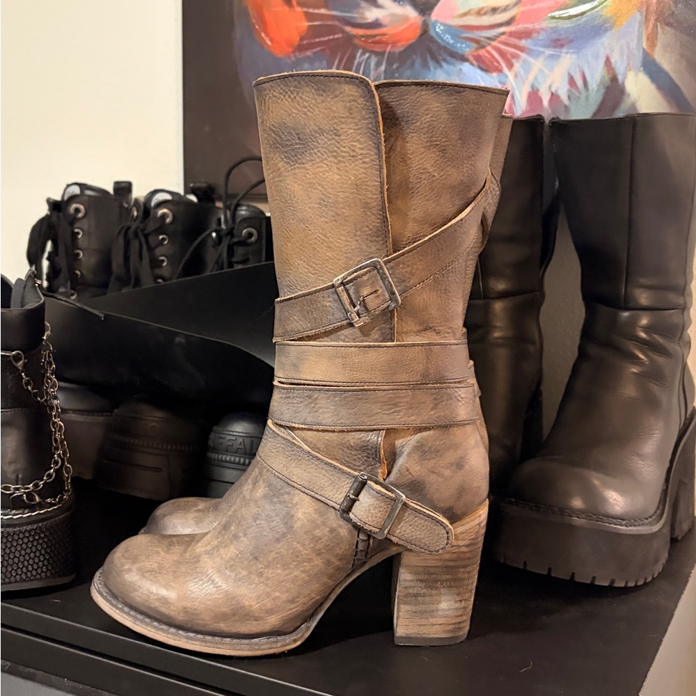 Freebird Taupe “Barker” Boots